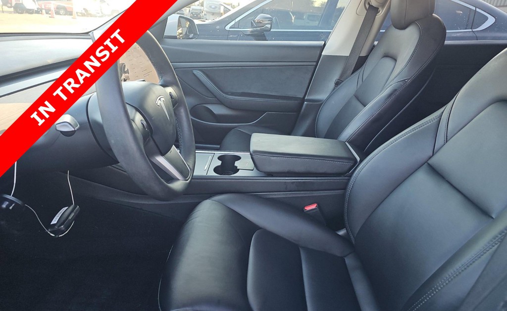 2021 Tesla Model 3 Image 8