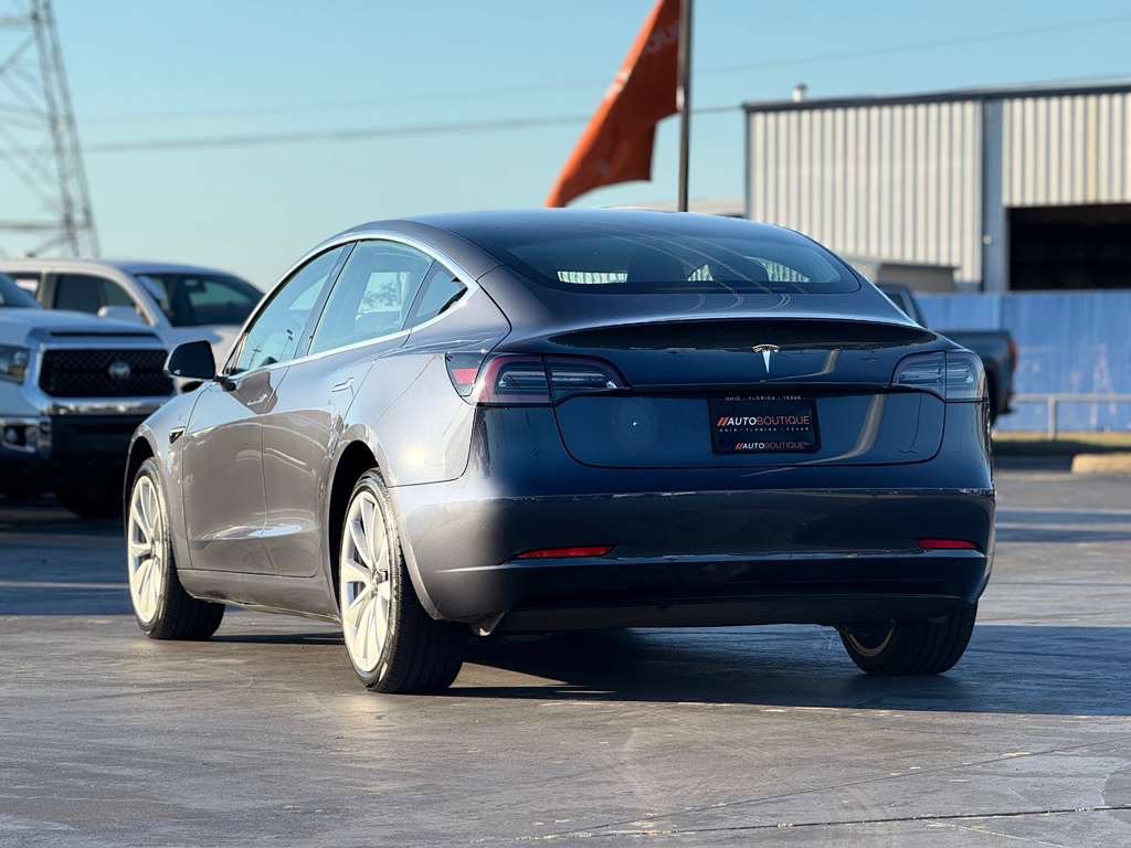 2020 Tesla Model 3 Image 8