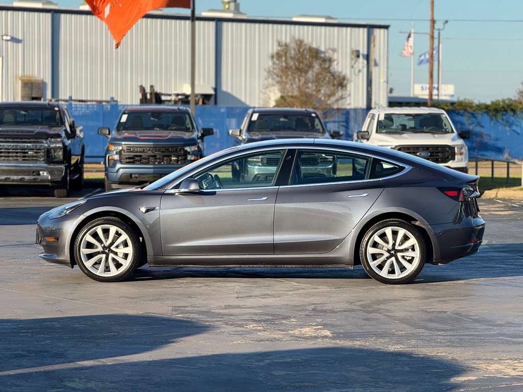 2020 Tesla Model 3 Image 10