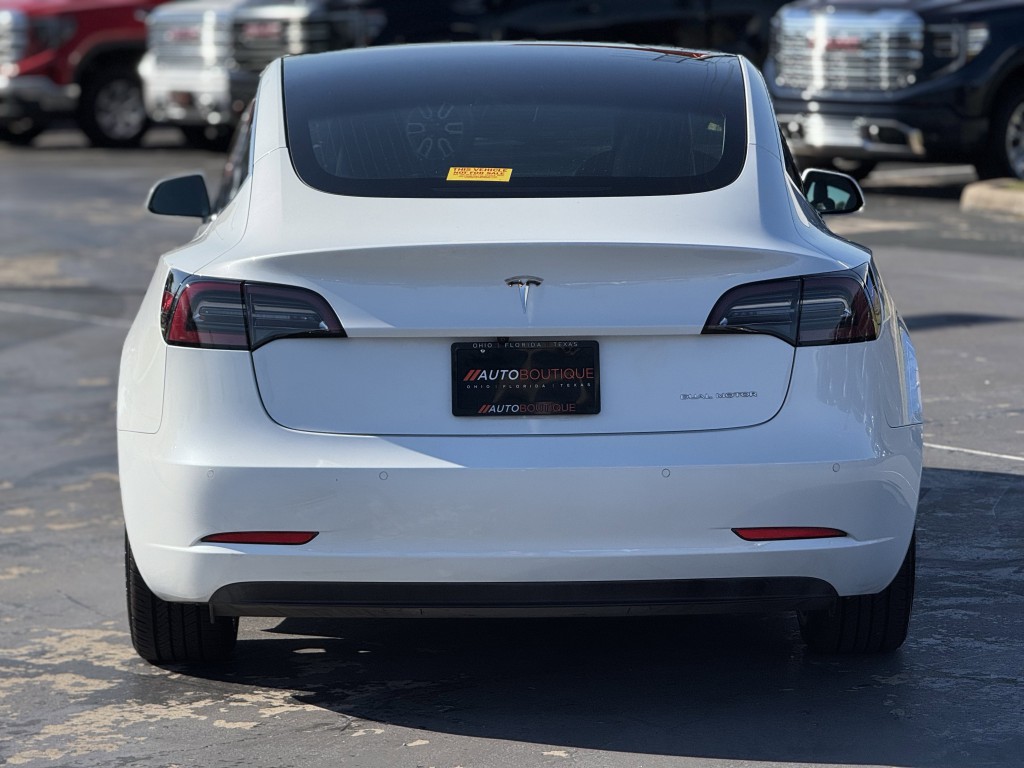 2019 Tesla Model 3 Image 7