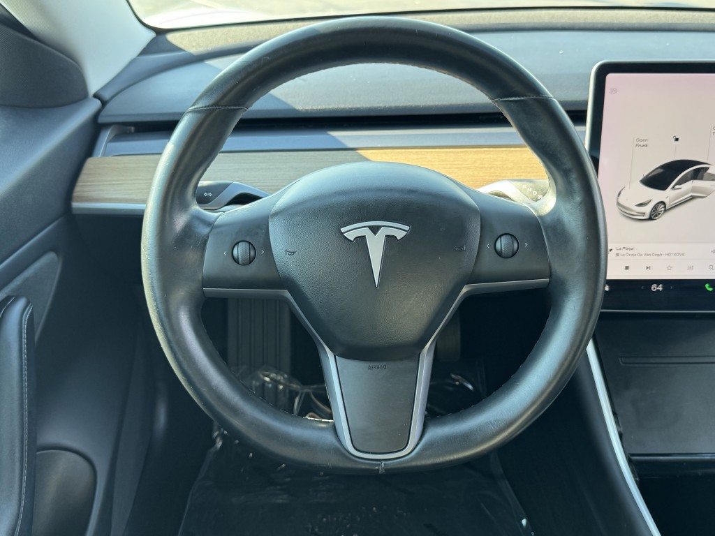2019 Tesla Model 3 Image 15