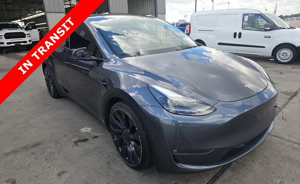 2022 Tesla Model Y Image 5