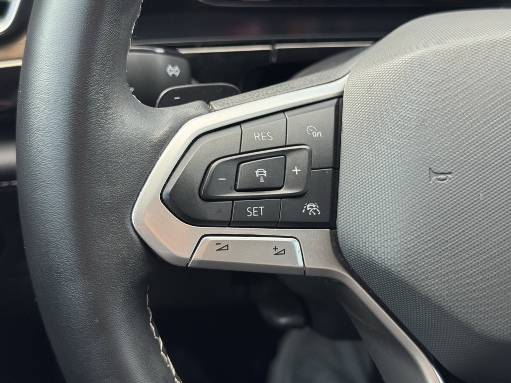 2024 Volkswagen Atlas Image 16
