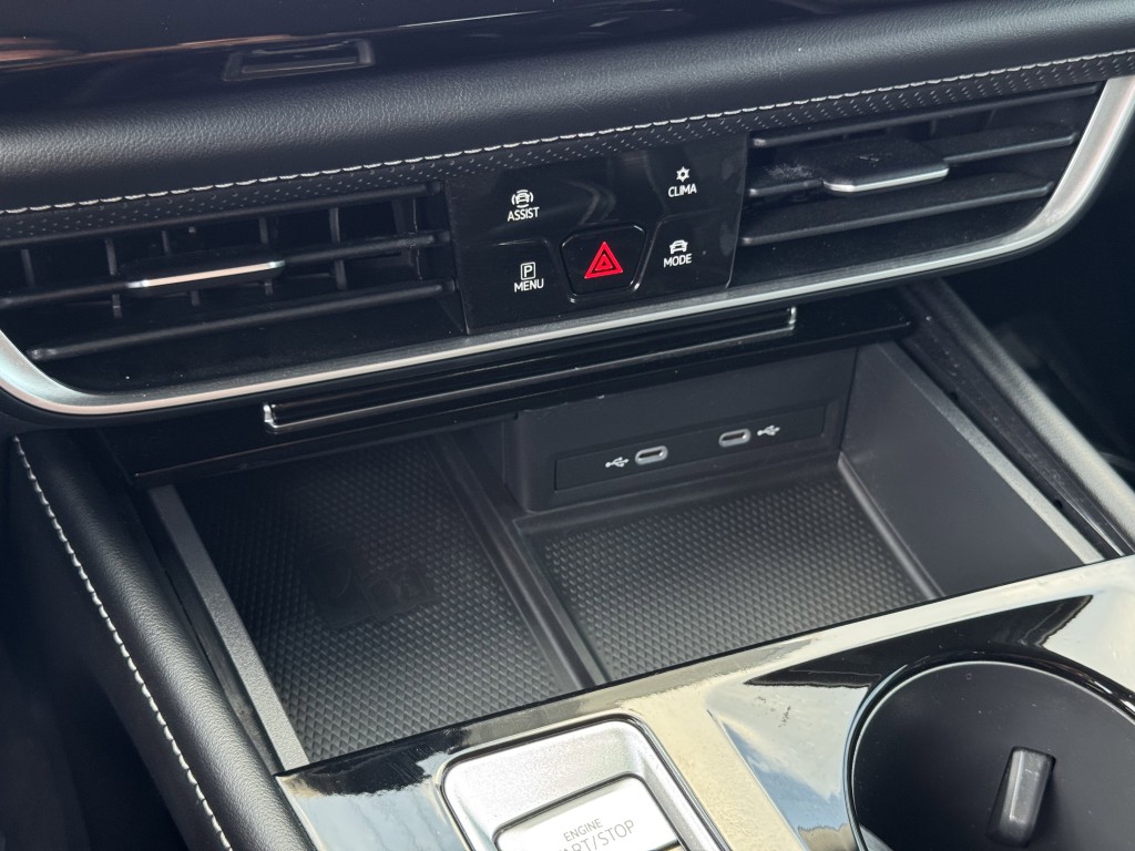 2024 Volkswagen Atlas Image 21