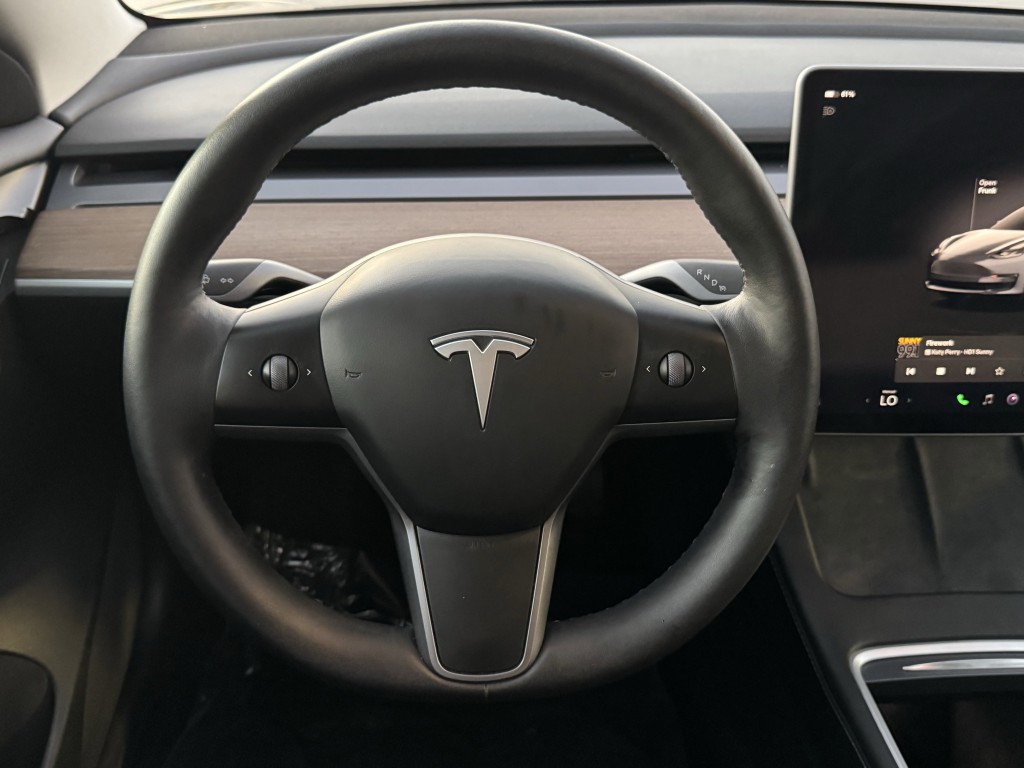 2023 Tesla Model 3 Image 14