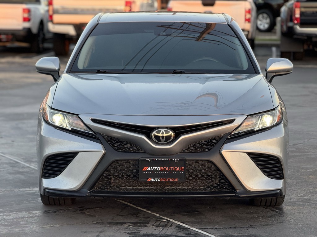 2019 Toyota Camry Image 6
