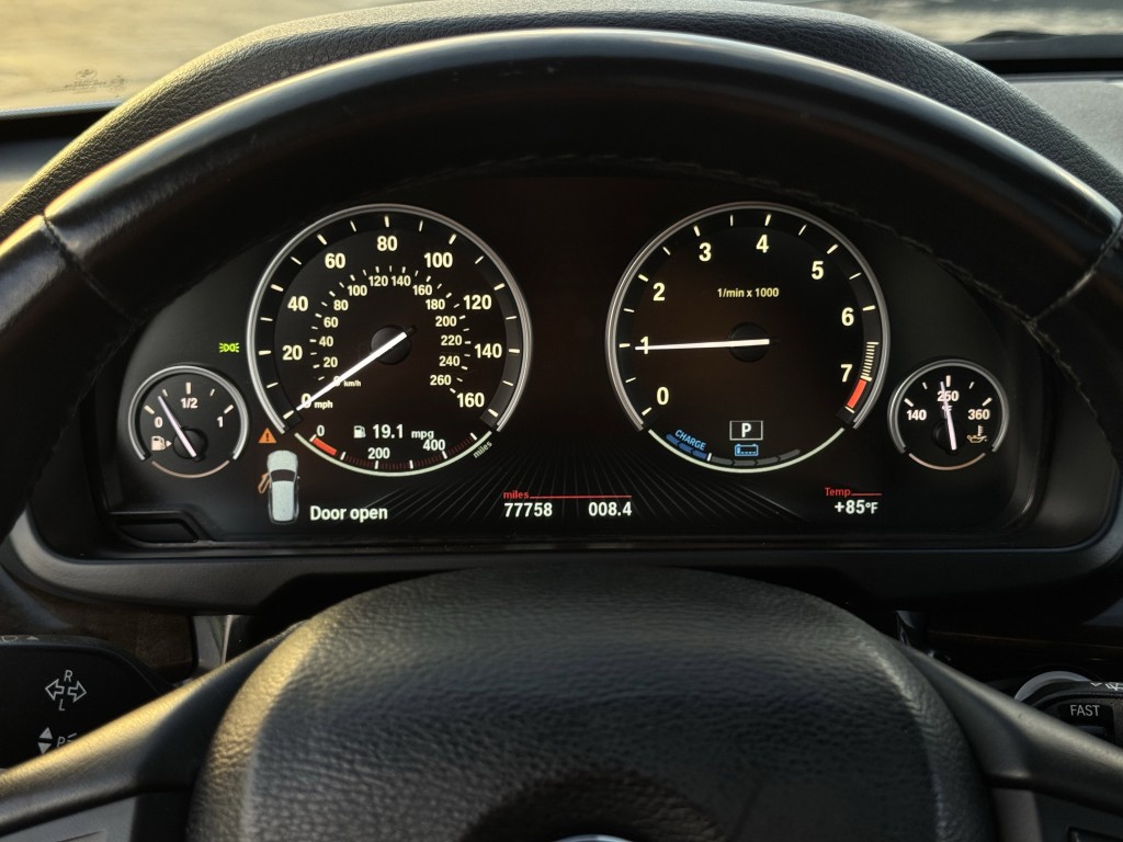 2017 BMW X5 Image 17