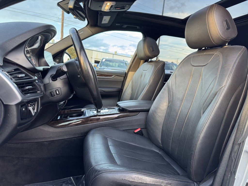 2017 BMW X5 Image 23