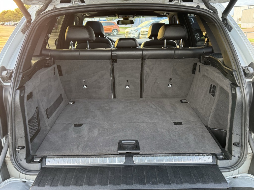 2017 BMW X5 Image 28