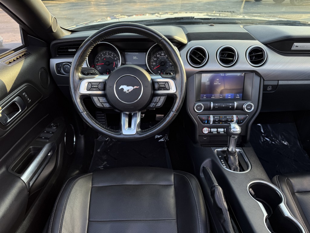 2021 Ford Mustang Image 16