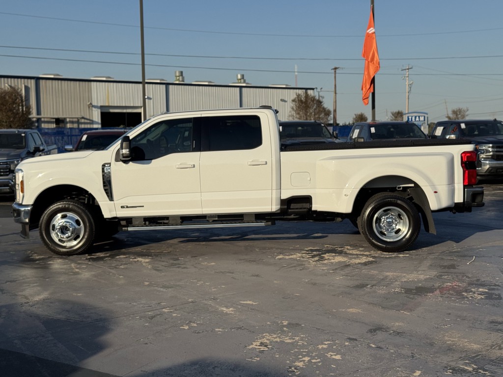 2024 Ford F-350 Image 11