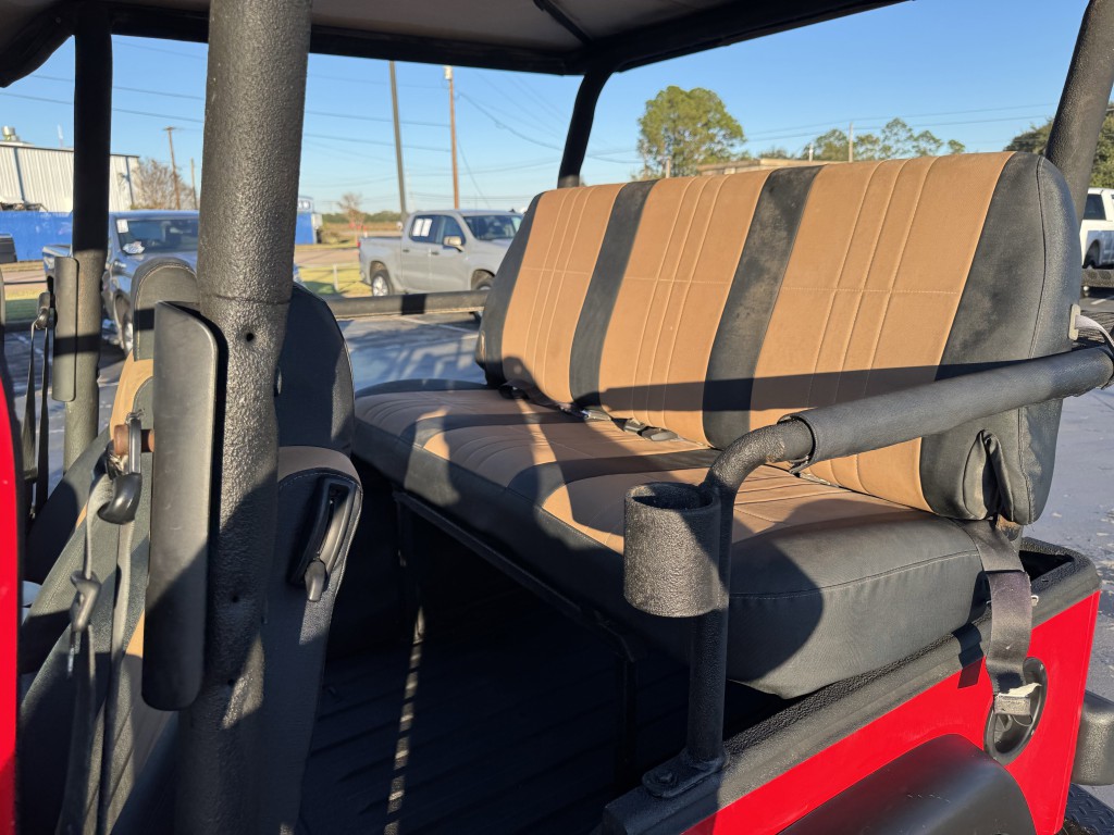 2006 Jeep Wrangler Image 21