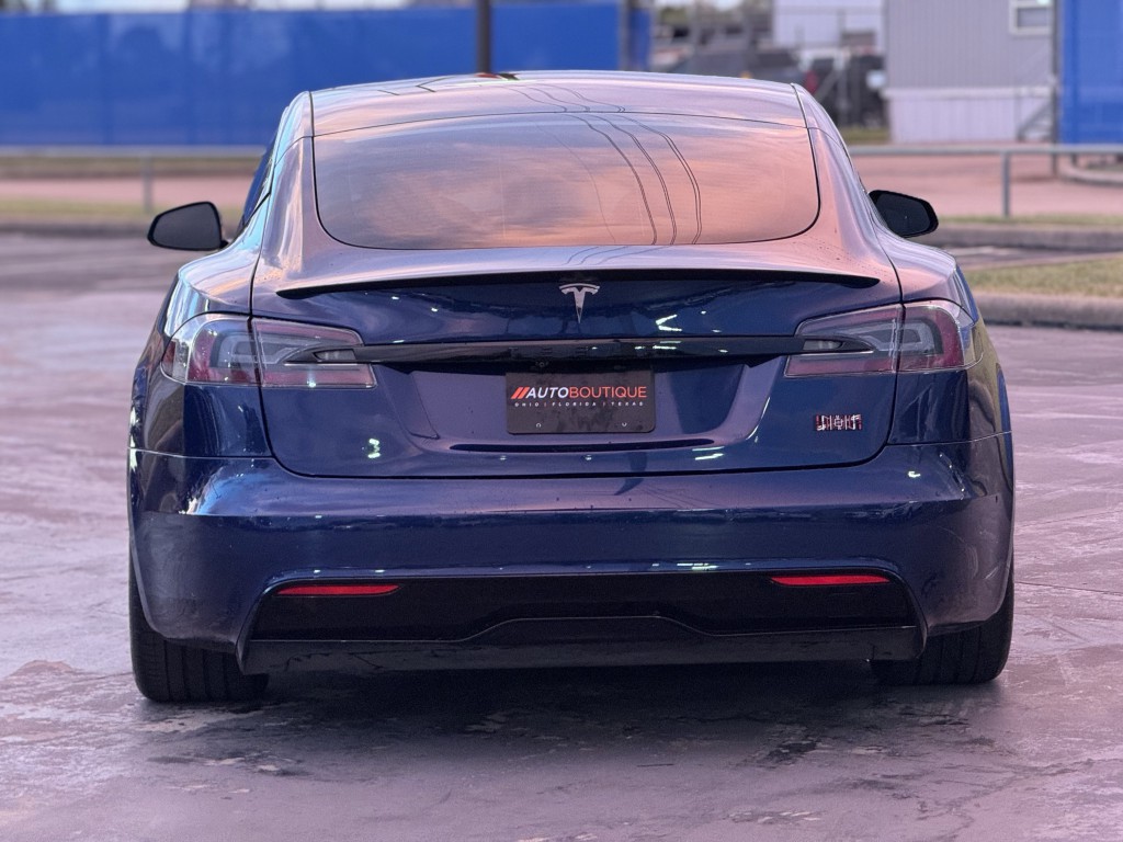 2021 Tesla Model S Image 8