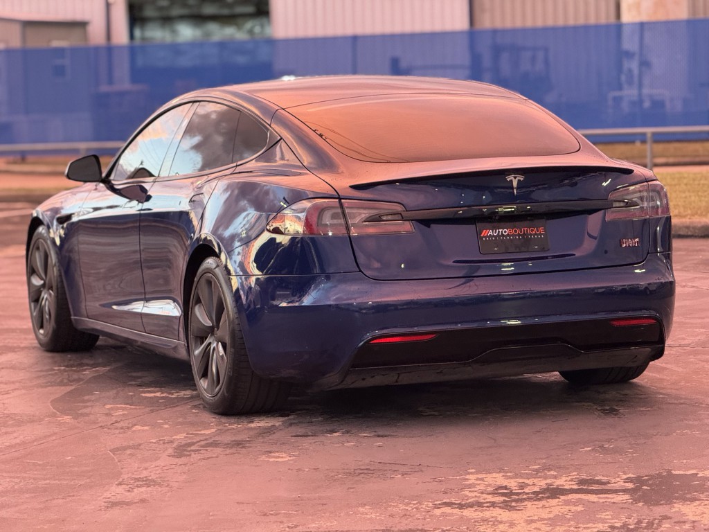 2021 Tesla Model S Image 9