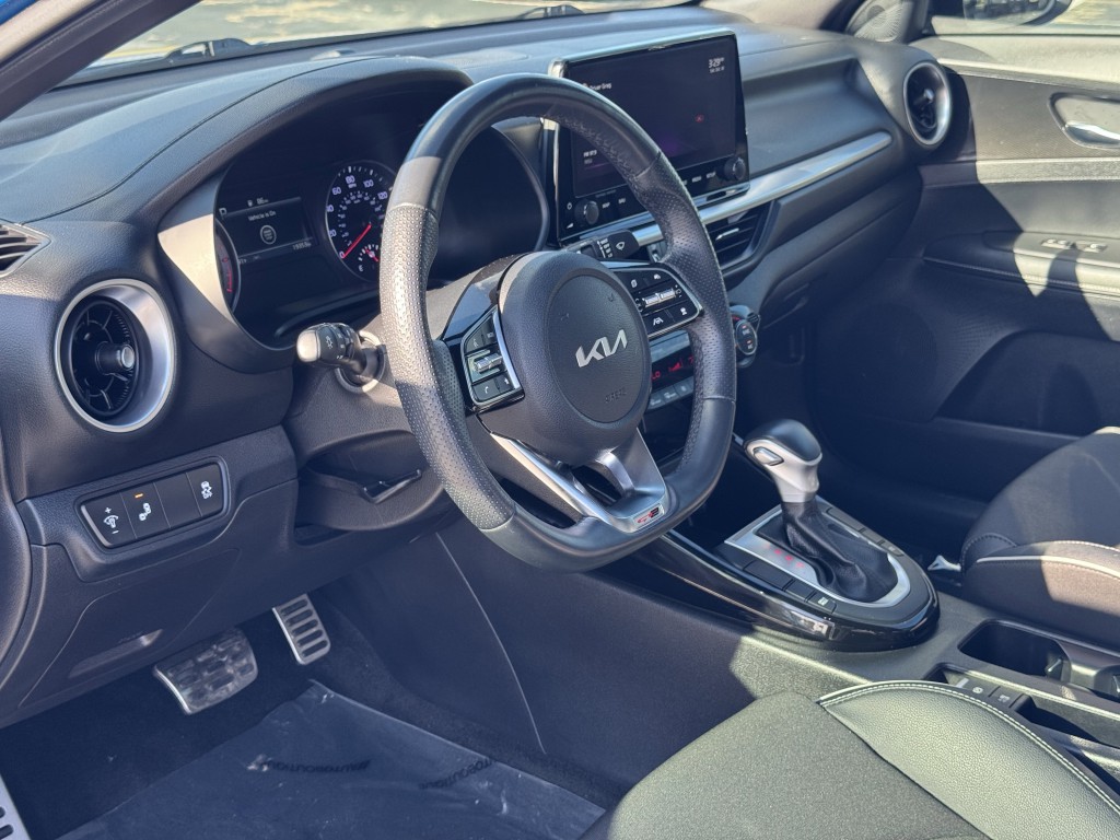 2022 Kia Forte Image 12