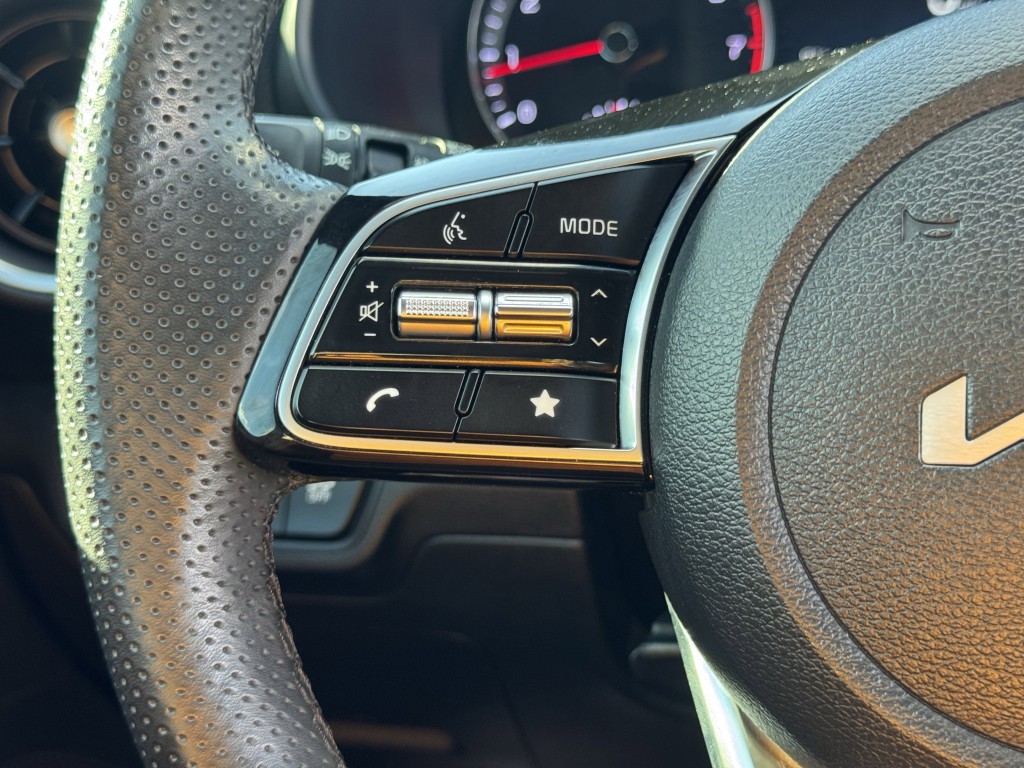 2022 Kia Forte Image 16