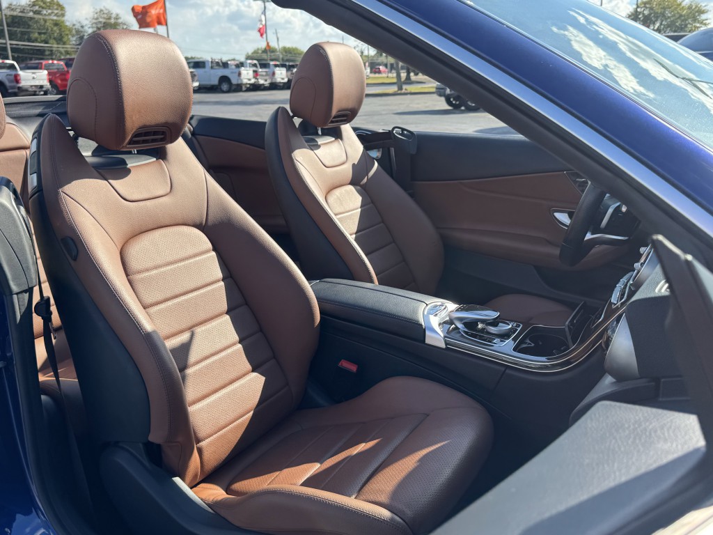 2019 Mercedes-Benz C-Class Image 26
