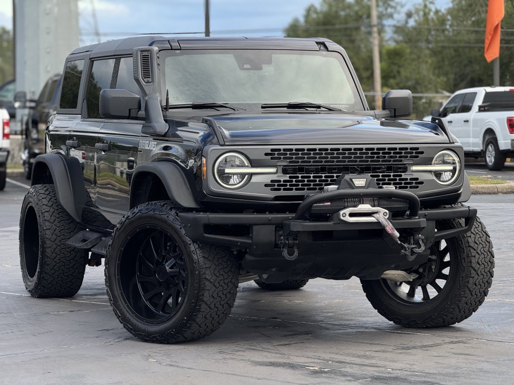 2024 Ford Bronco Image 3