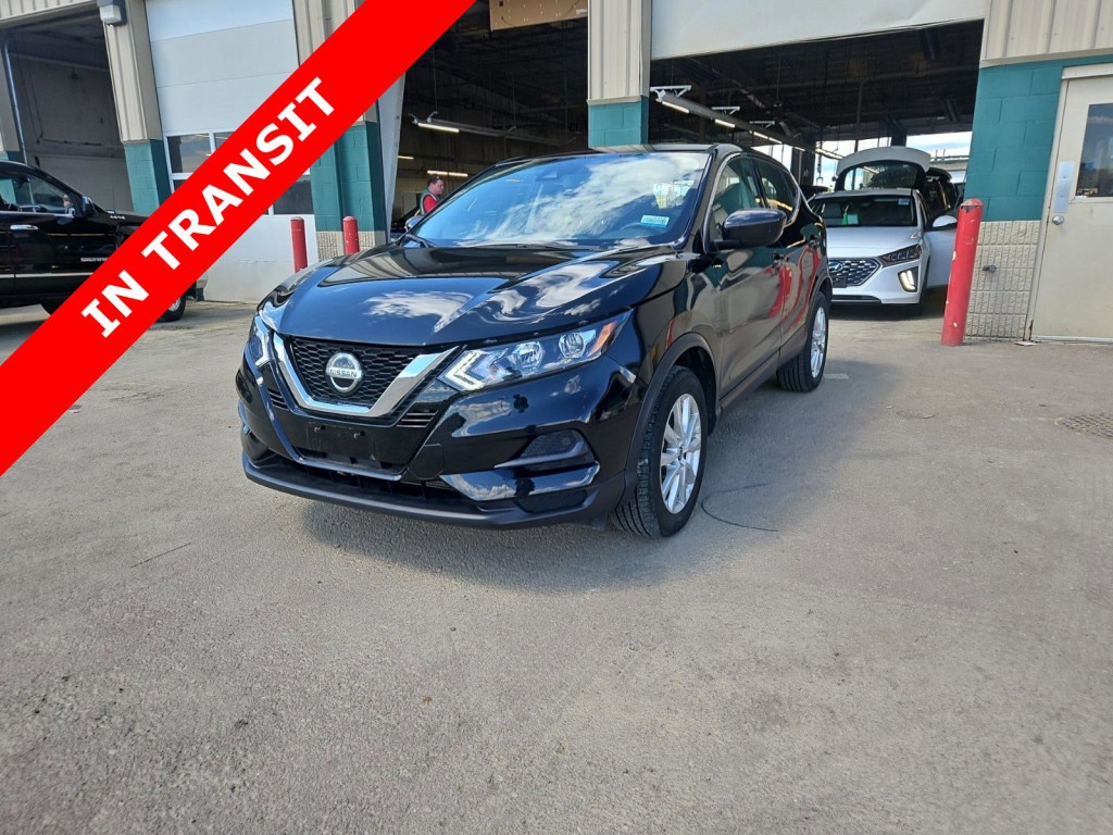 2021 Nissan Rogue Image 1