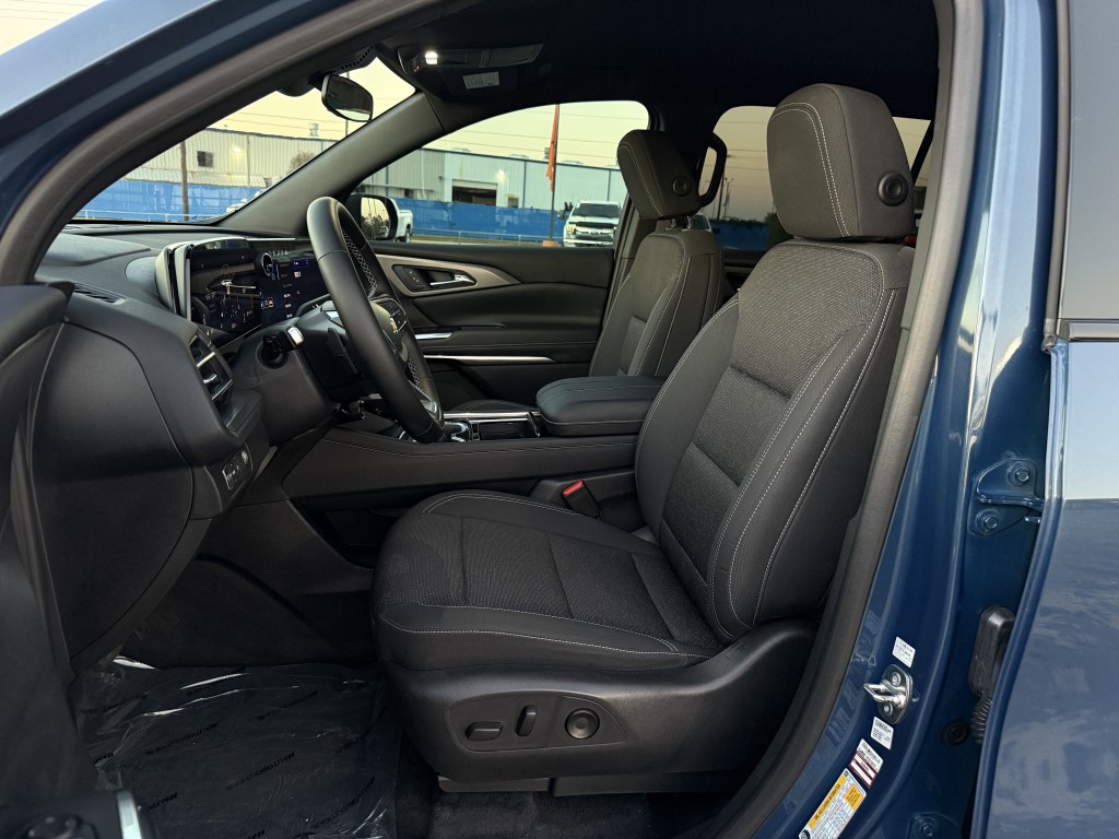 2024 Chevrolet Traverse Image 24