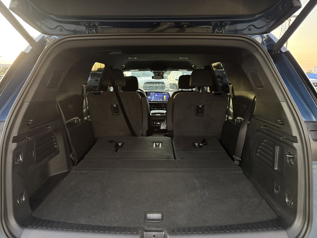 2024 Chevrolet Traverse Image 32