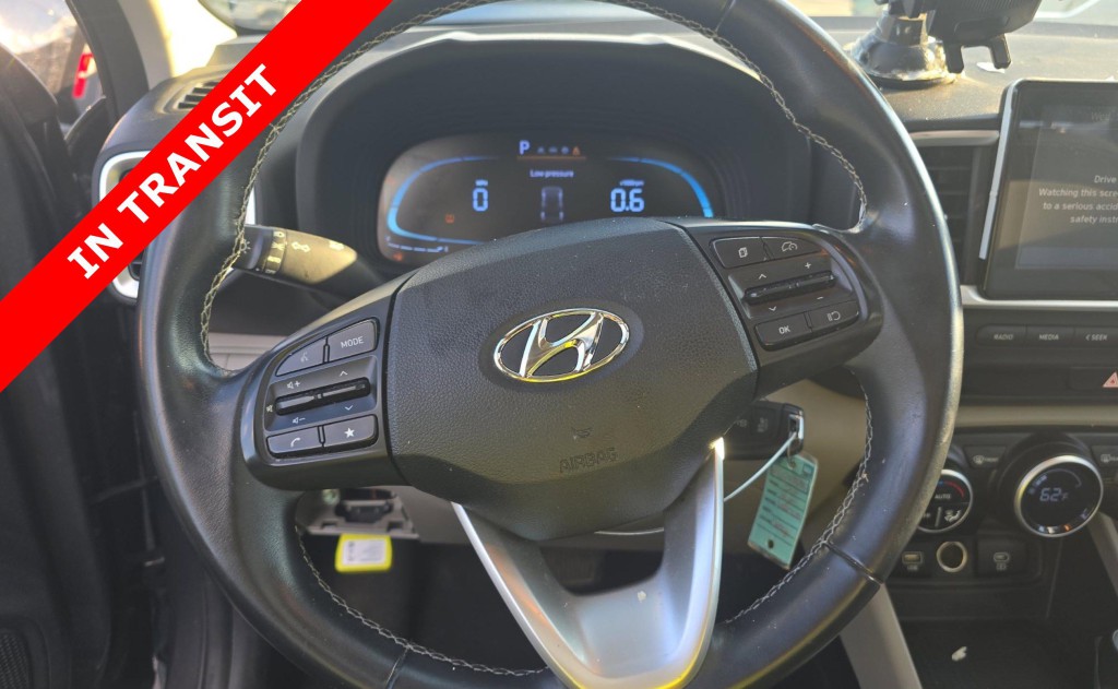 2023 Hyundai Venue Image 8