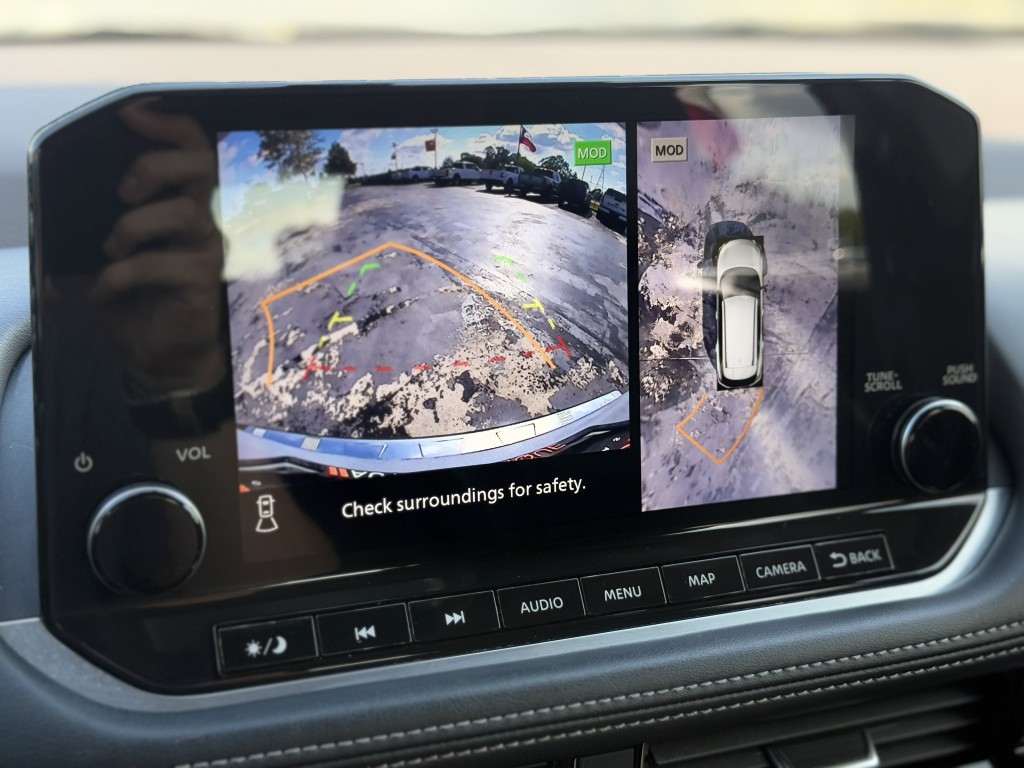 2022 Nissan Rogue Image 21