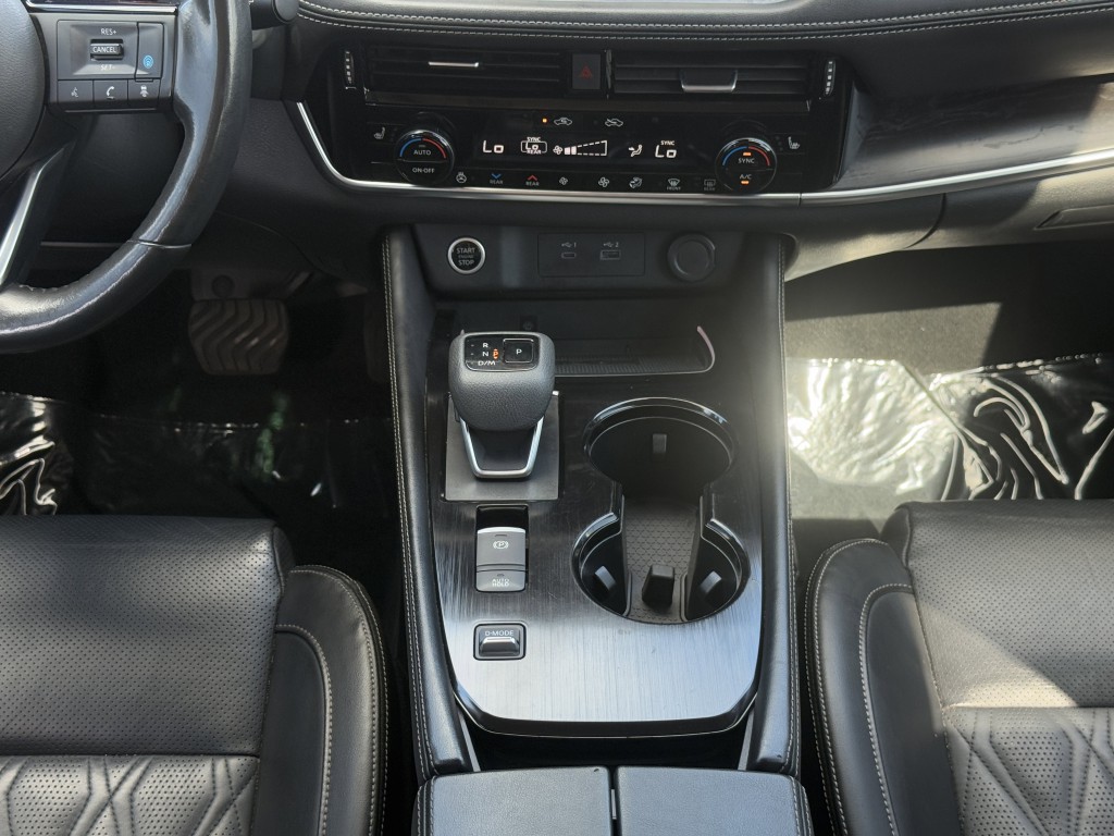 2022 Nissan Rogue Image 22