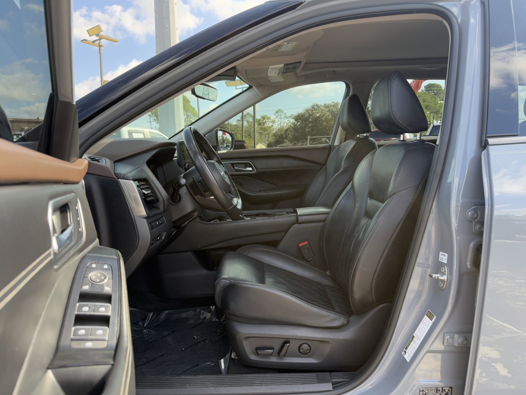 2022 Nissan Rogue Image 27