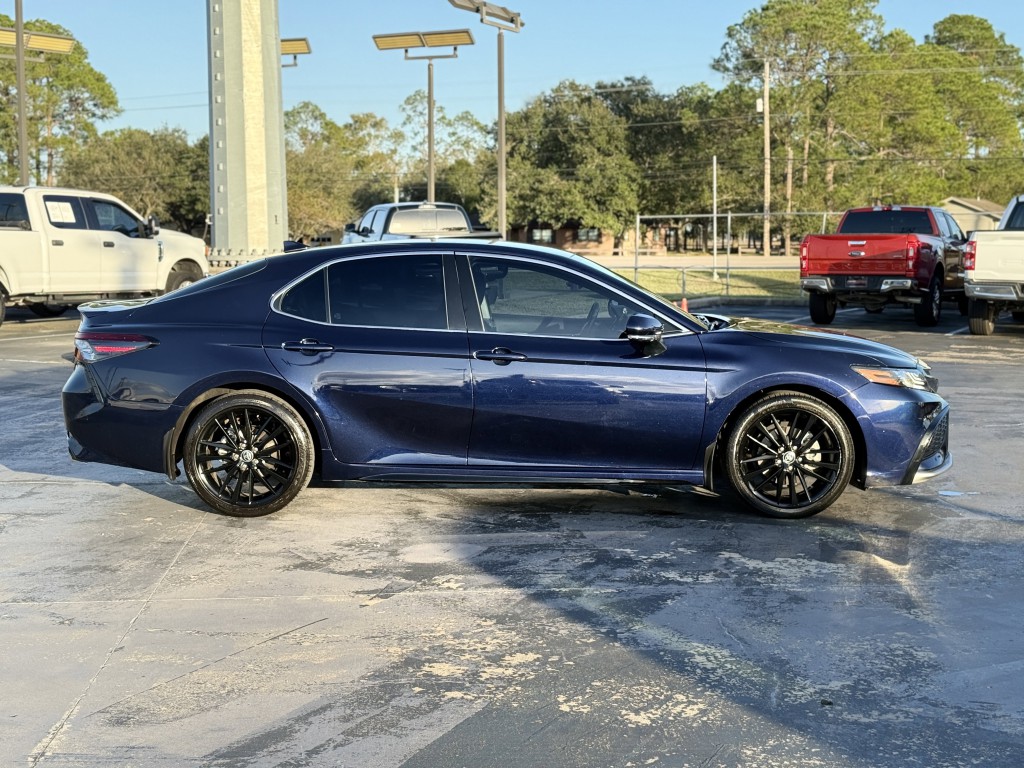 2022 Toyota Camry Image 10