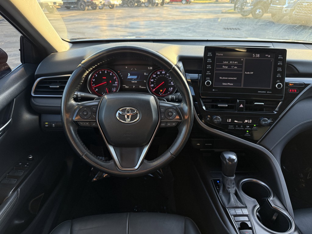 2022 Toyota Camry Image 15