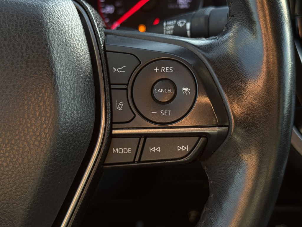 2022 Toyota Camry Image 18