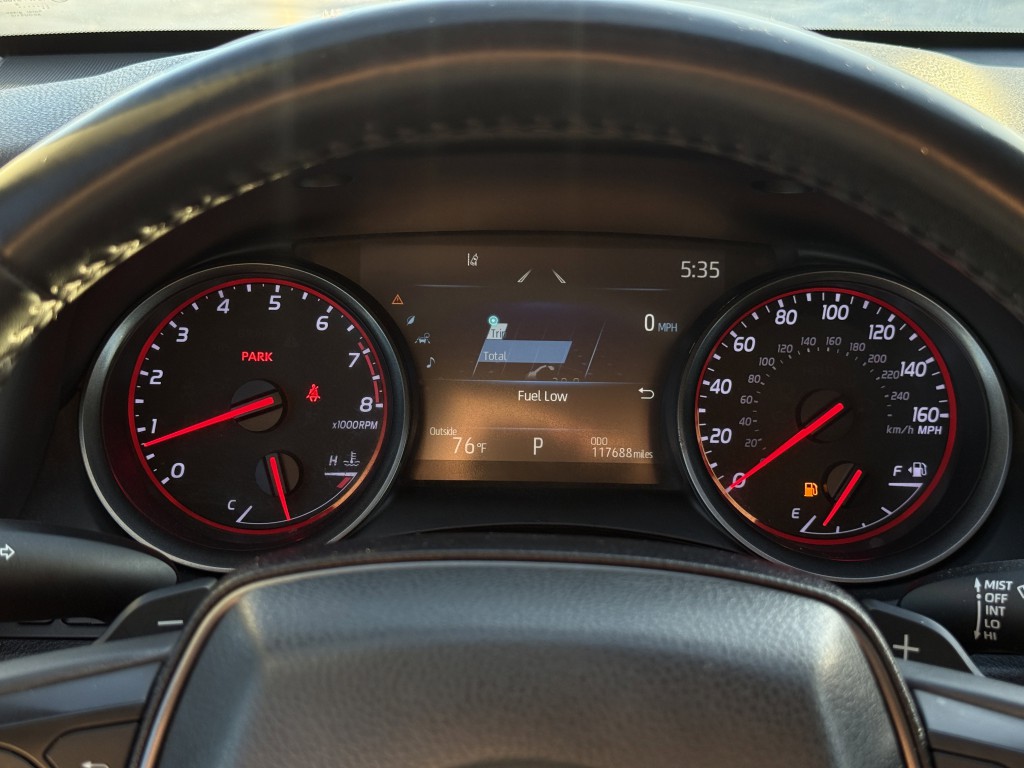 2022 Toyota Camry Image 19