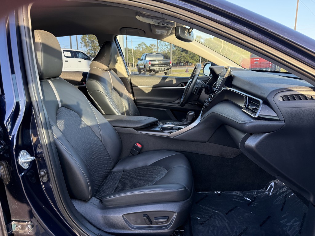 2022 Toyota Camry Image 27
