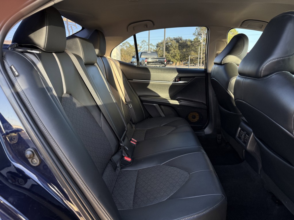 2022 Toyota Camry Image 28