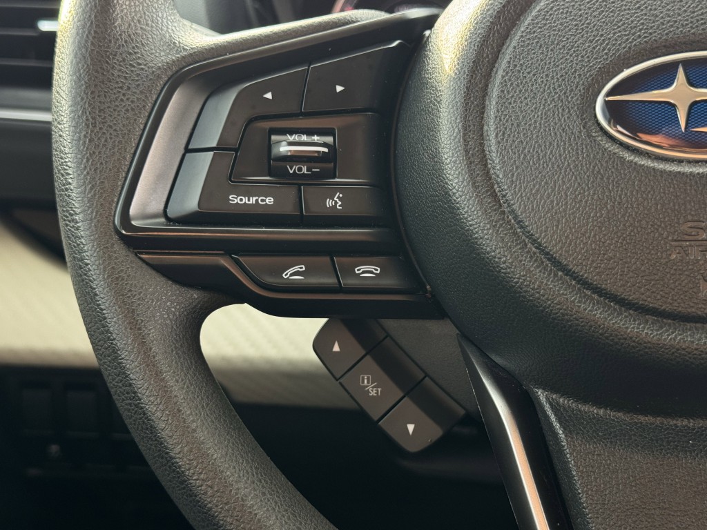 2022 Subaru Ascent Image 16