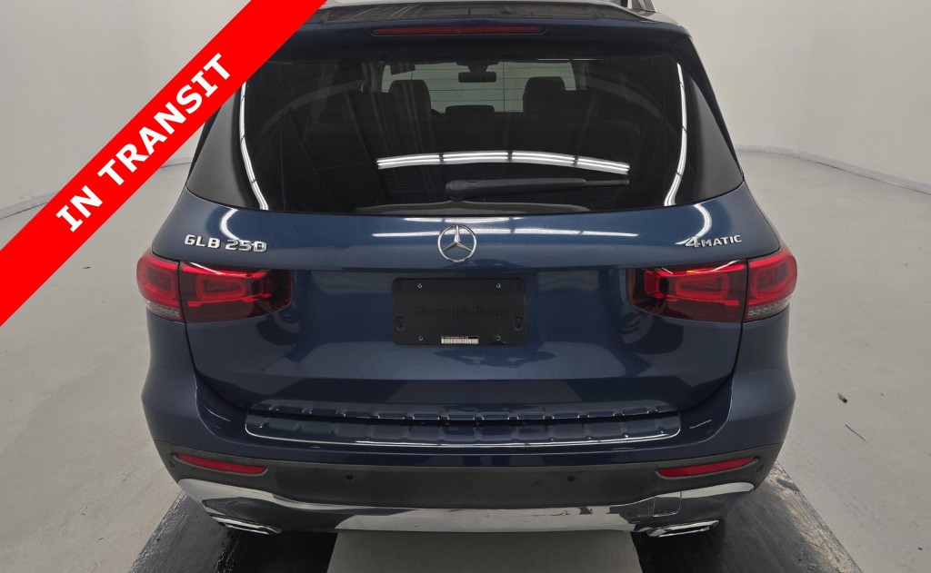2021 Mercedes-Benz GLB Image 7