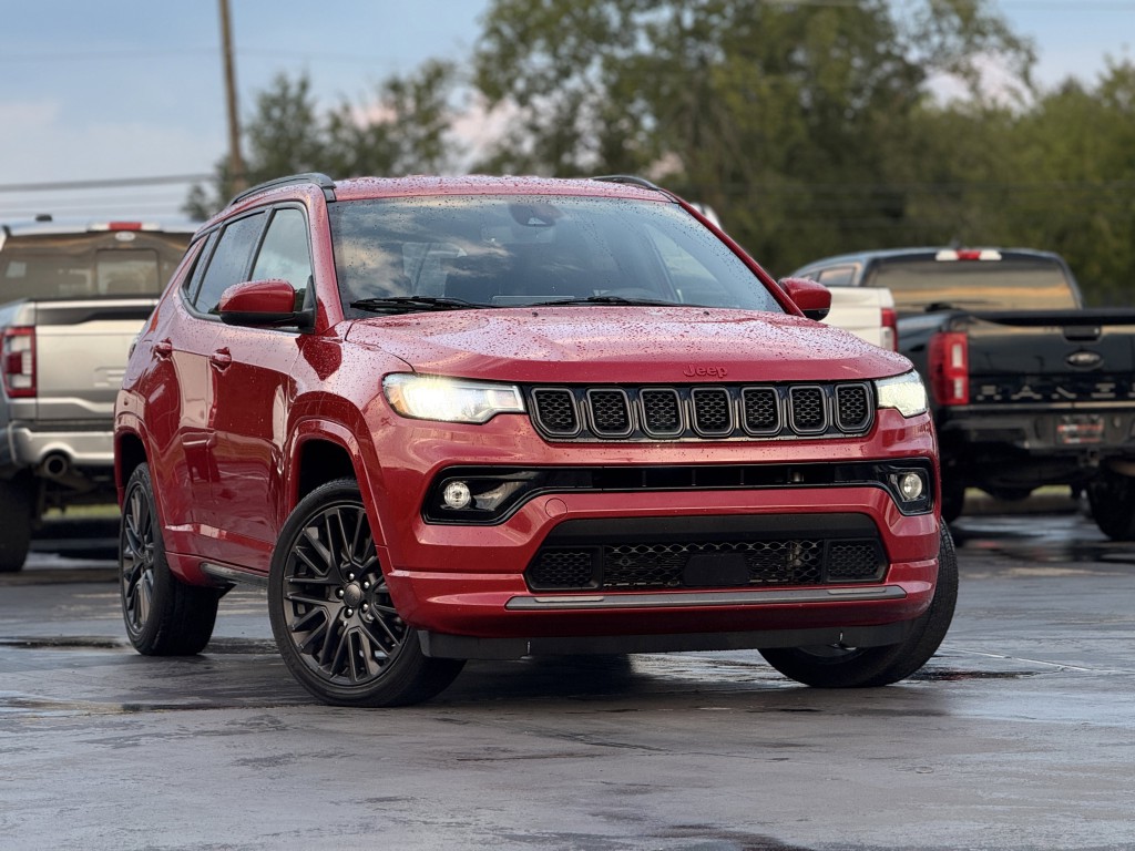 2023 Jeep Compass Image 3