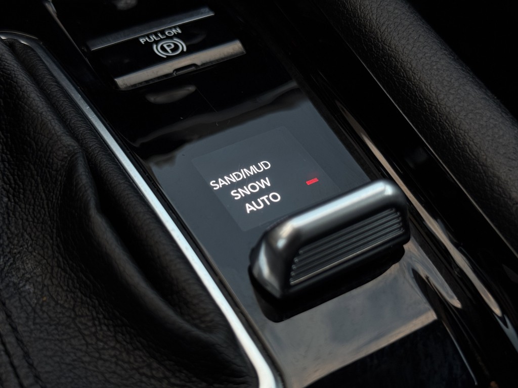 2023 Jeep Compass Image 25