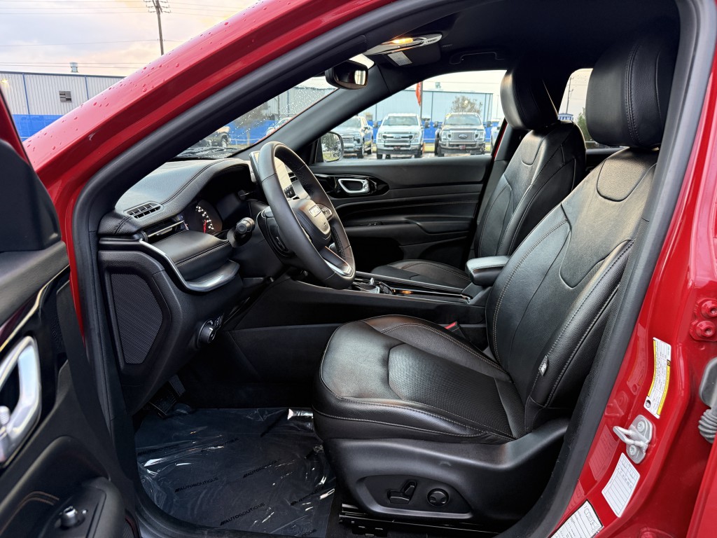 2023 Jeep Compass Image 27