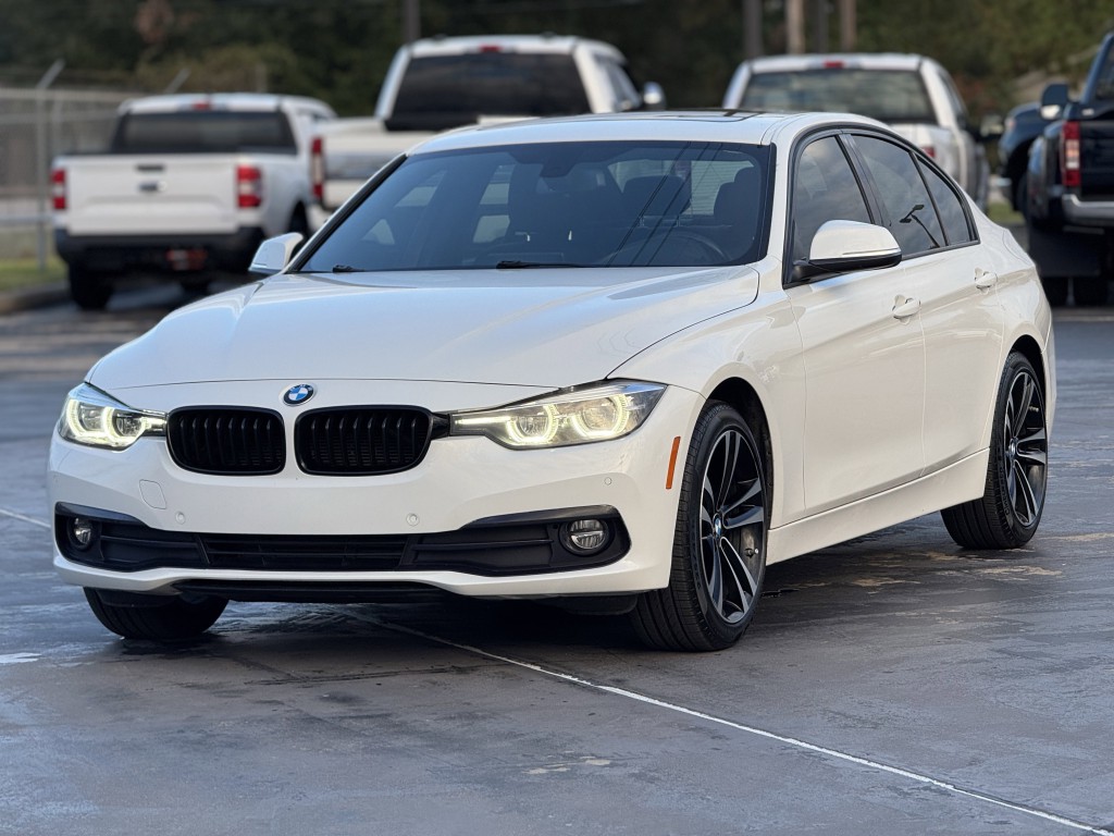 2018 BMW 3 Series Image 5