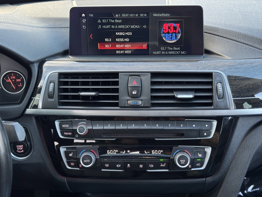 2018 BMW 3 Series Image 17