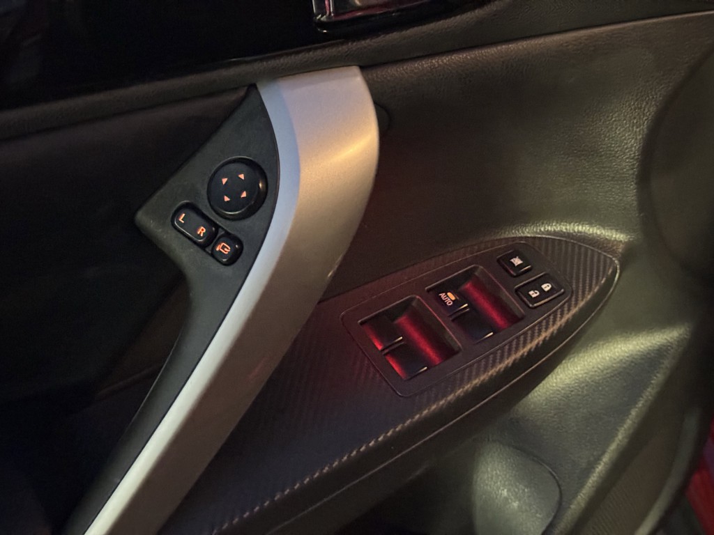 2024 Mitsubishi Eclipse Image 24