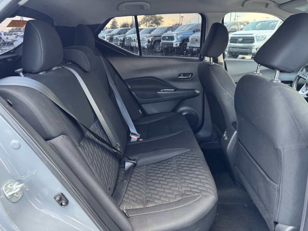 2023 Nissan Kicks Image 25