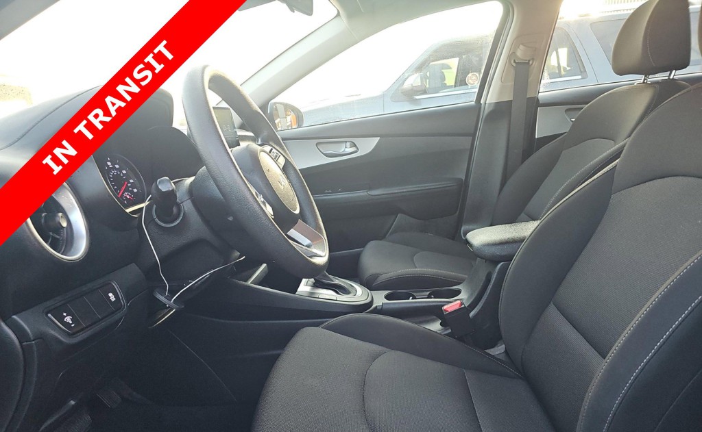 2023 Kia Forte Image 6
