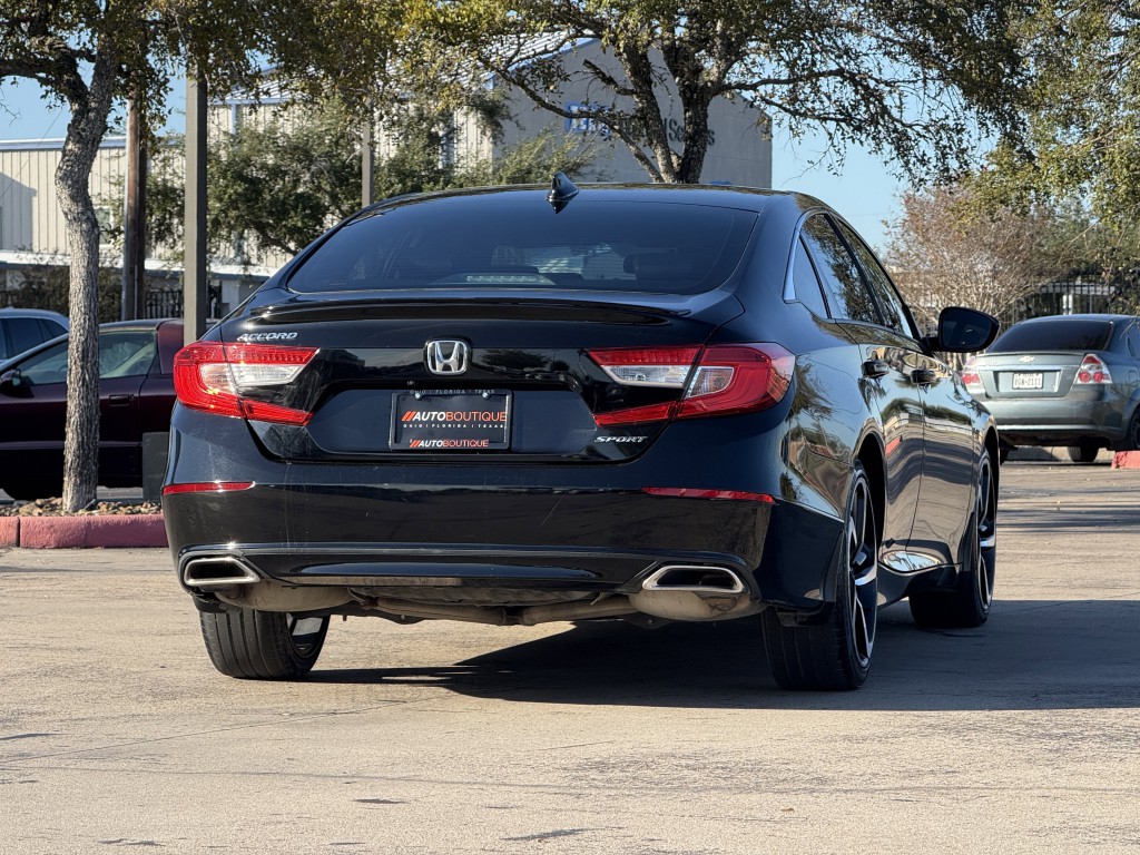 2018 Honda Accord Image 9
