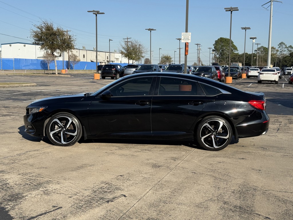 2018 Honda Accord Image 10