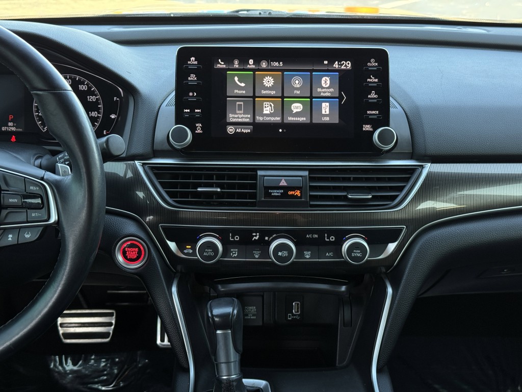 2018 Honda Accord Image 18