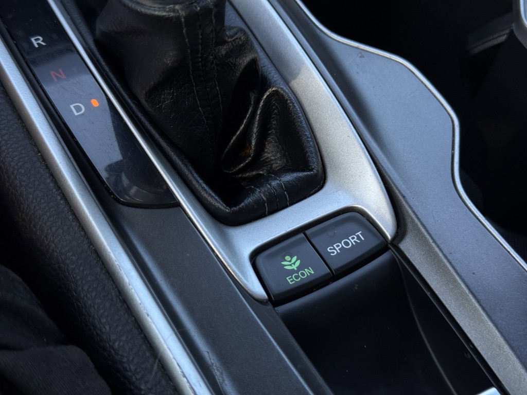 2018 Honda Accord Image 20