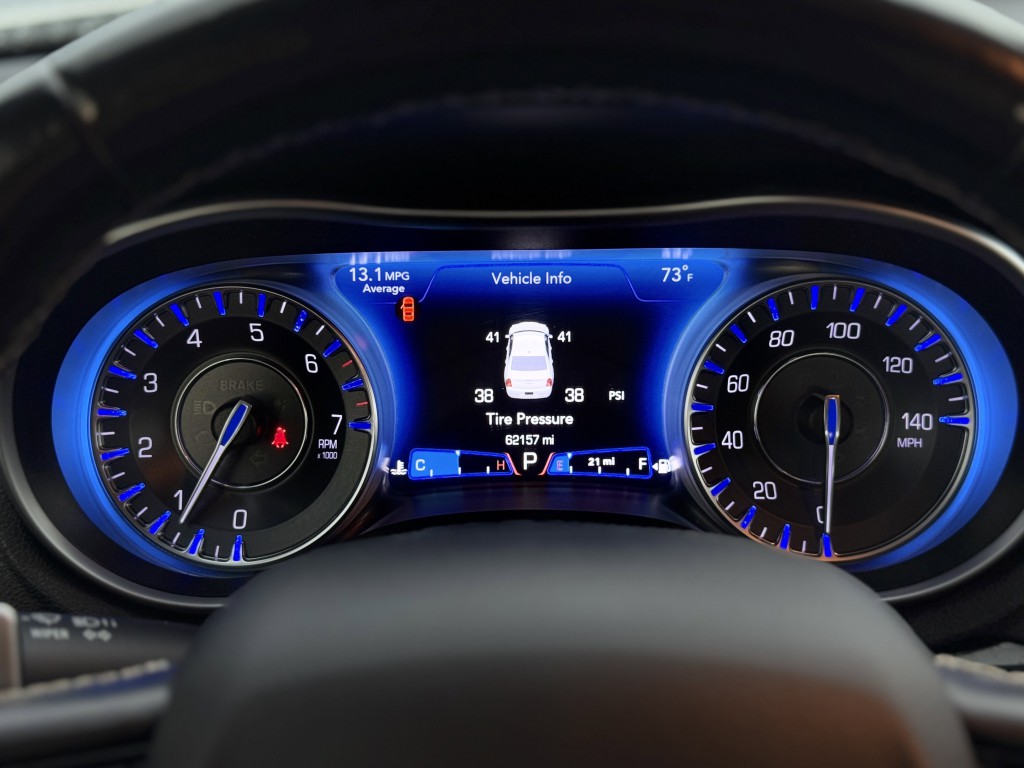 2021 Chrysler 300 Image 20